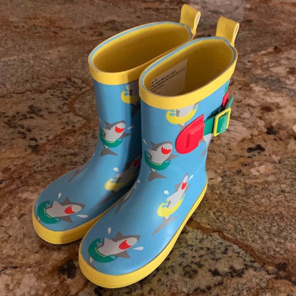 Shark rain boots